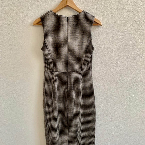 Banana Republic Houndstooth V-neck Dress Sz S - Picture 5 of 6